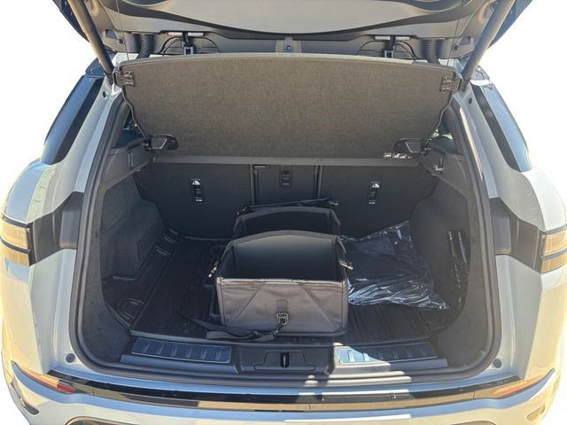 New 2026 Land Rover Range Rover Evoque Dynamic SE image 21