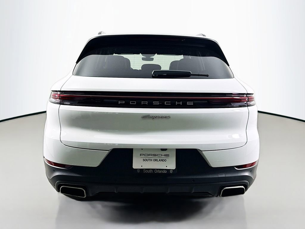 Certified 2024 Porsche Cayenne AWD/4WD image 10