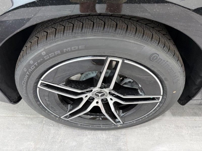 New 2026 Mercedes-Benz E 350 4MATIC Sedan image 3