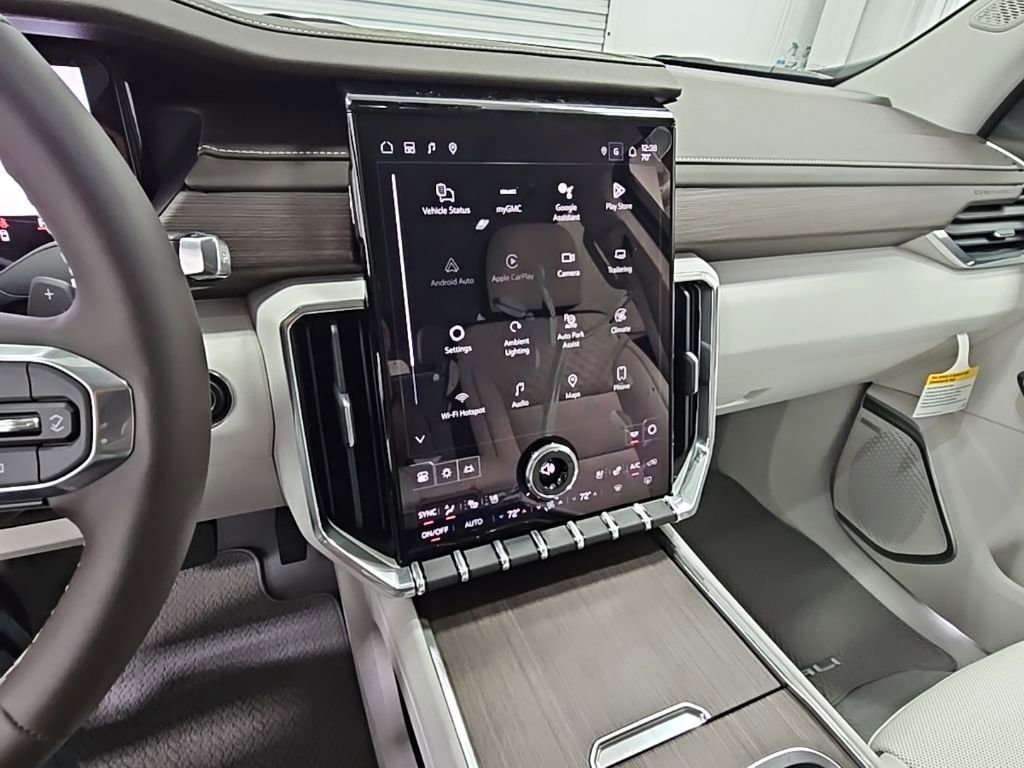 New 2026 GMC Acadia Denali w/ Super Cruise Package image 12