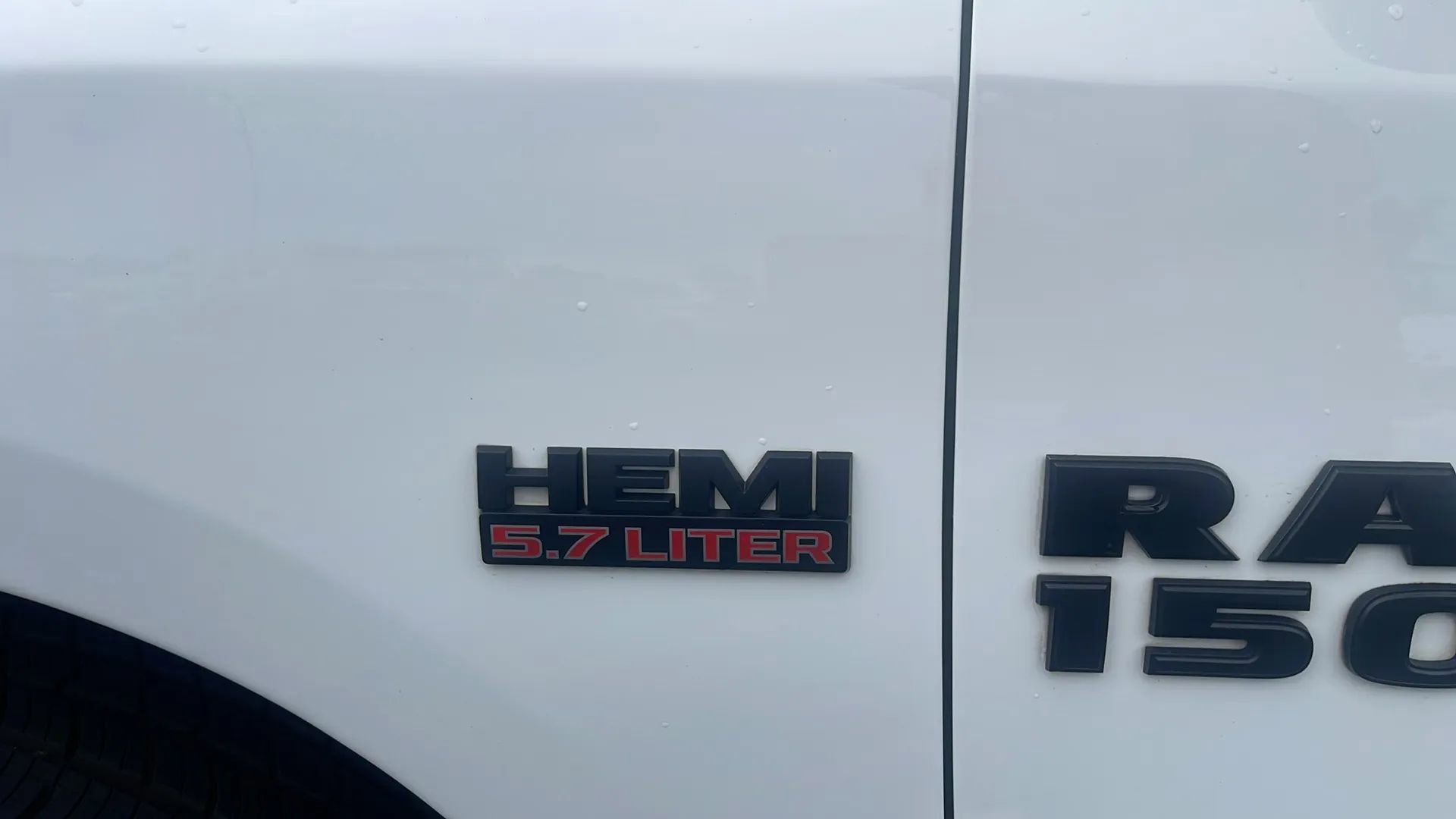 Used 2018 RAM 1500 Express w/ Express Value Package RWD image 19