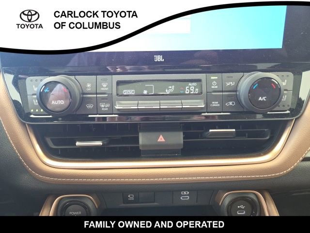 Used 2024 Toyota Grand Highlander AWD Hybrid image 28