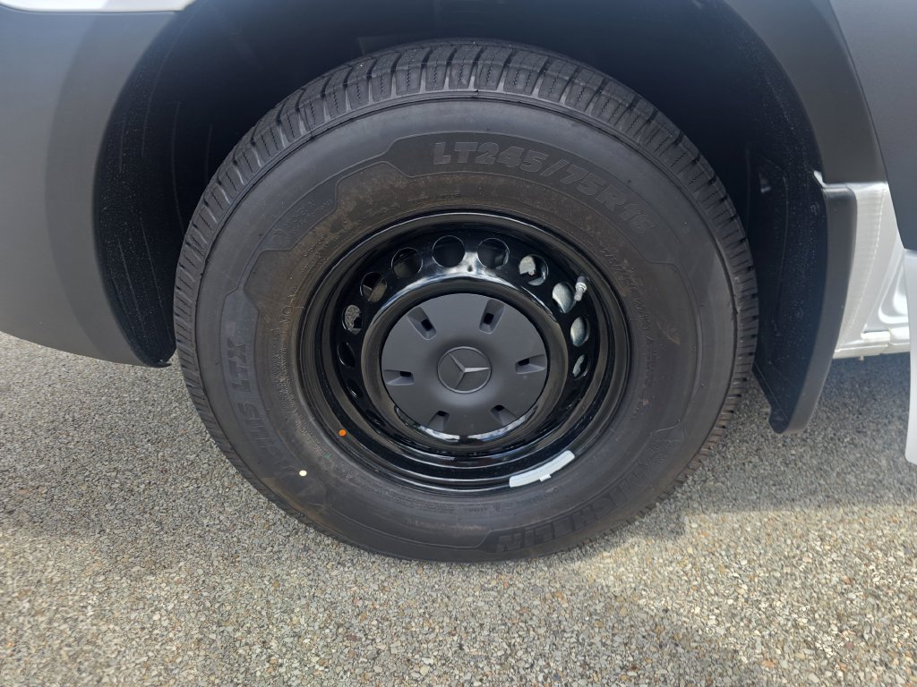 New 2026 Mercedes-Benz Sprinter 2500 image 25