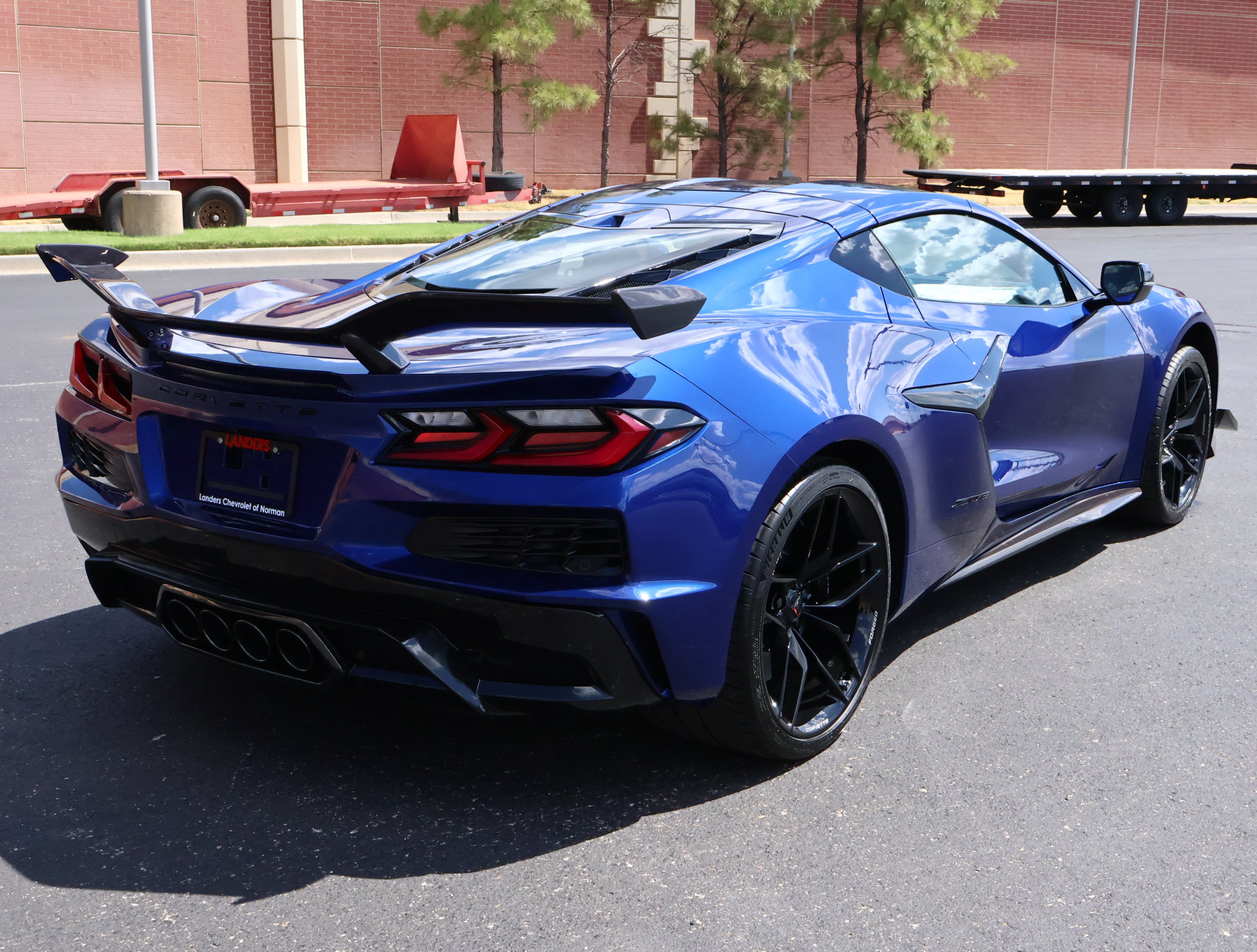 New 2027 Chevrolet Corvette Z06 RWD image 37