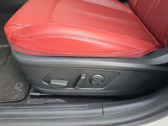 Certified 2025 Kia K5 GT-Line w/ GT-Line Premium Package FWD image 16