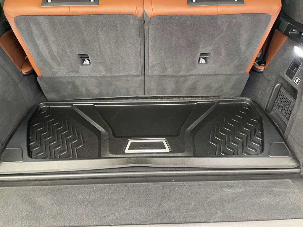 Used 2023 BMW X7 xDrive40i w/ Executive Package image 21