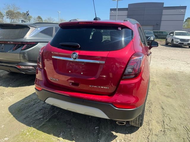 Used 2018 Buick Encore Preferred image 8