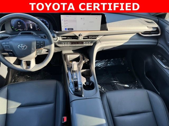 Certified 2025 Toyota Crown Signia w/ Advanced Technology Package image 11