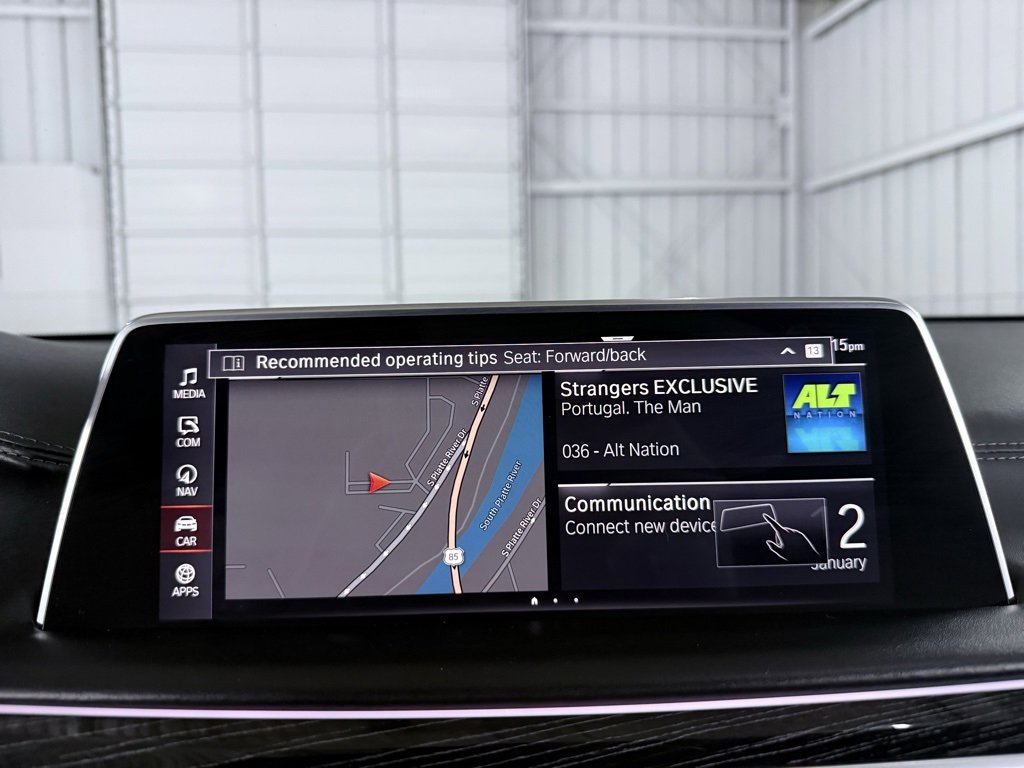 Used 2022 BMW 750i xDrive w/ Luxury Rear Seating Package image 35