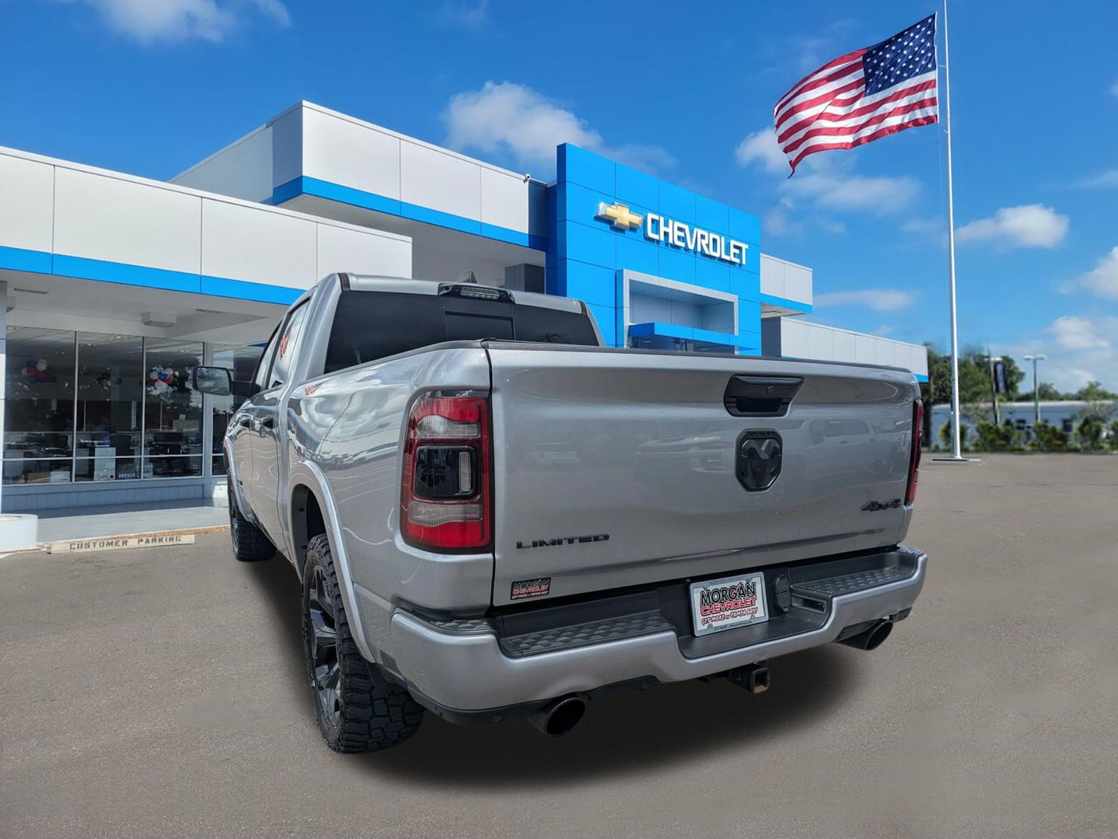 Used 2023 RAM 1500 Limited AWD/4WD image 5