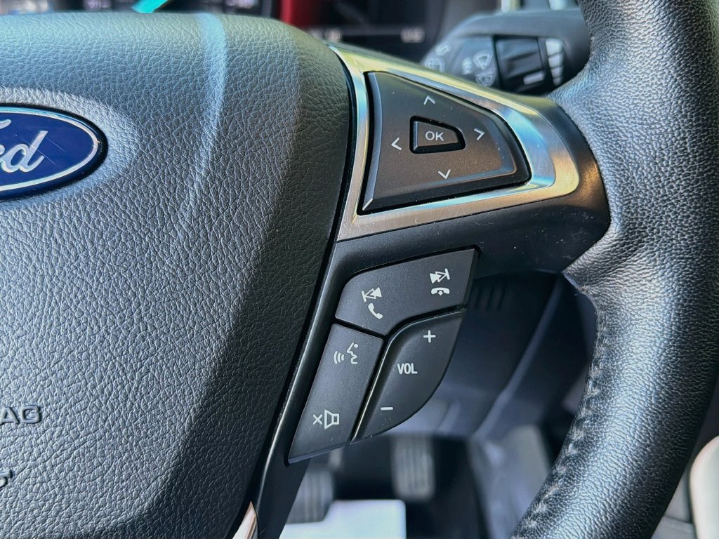 Used 2020 Ford Edge SEL w/ Convenience Package AWD/4WD image 13