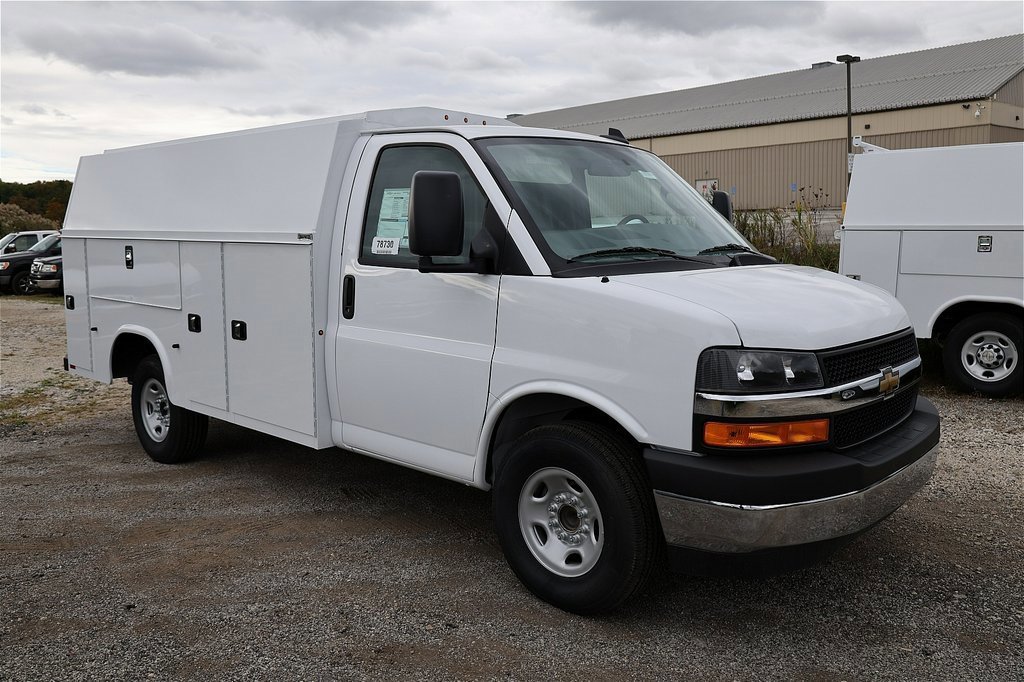 New 2025 Chevrolet Express 3500 w/ Power Convenience Package image 20