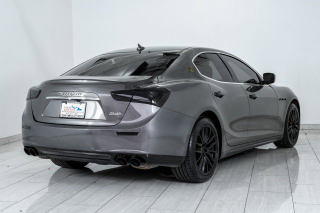 Used 2016 Maserati Ghibli RWD image 6
