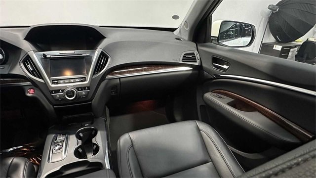 Used 2017 Acura MDX FWD w/ Technology Package image 19