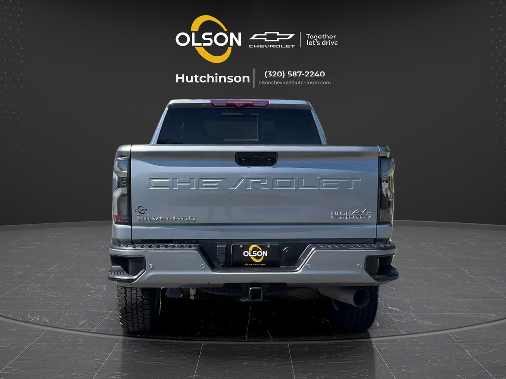 Used 2024 Chevrolet Silverado 2500 High Country w/ High Country Premium Package AWD/4WD image 4