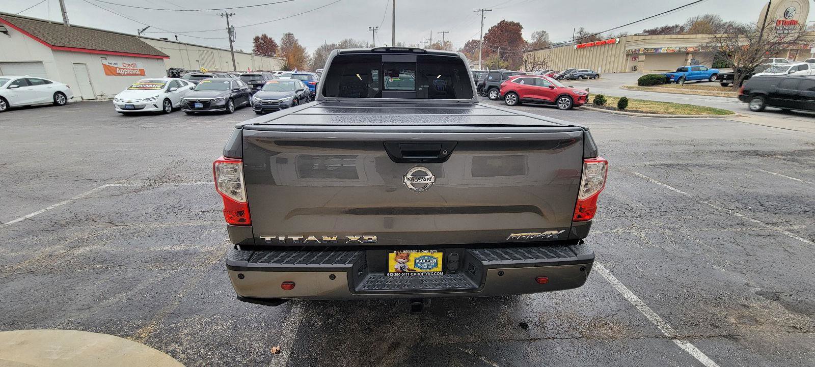 Used 2019 Nissan Titan PRO-4X w/ Pro-4x Utility Package image 28
