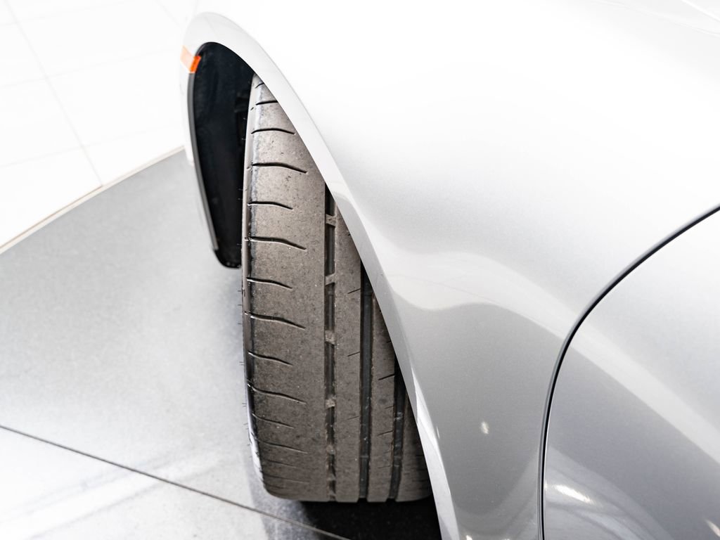 Certified 2025 Porsche 911 Carrera GTS RWD image 47