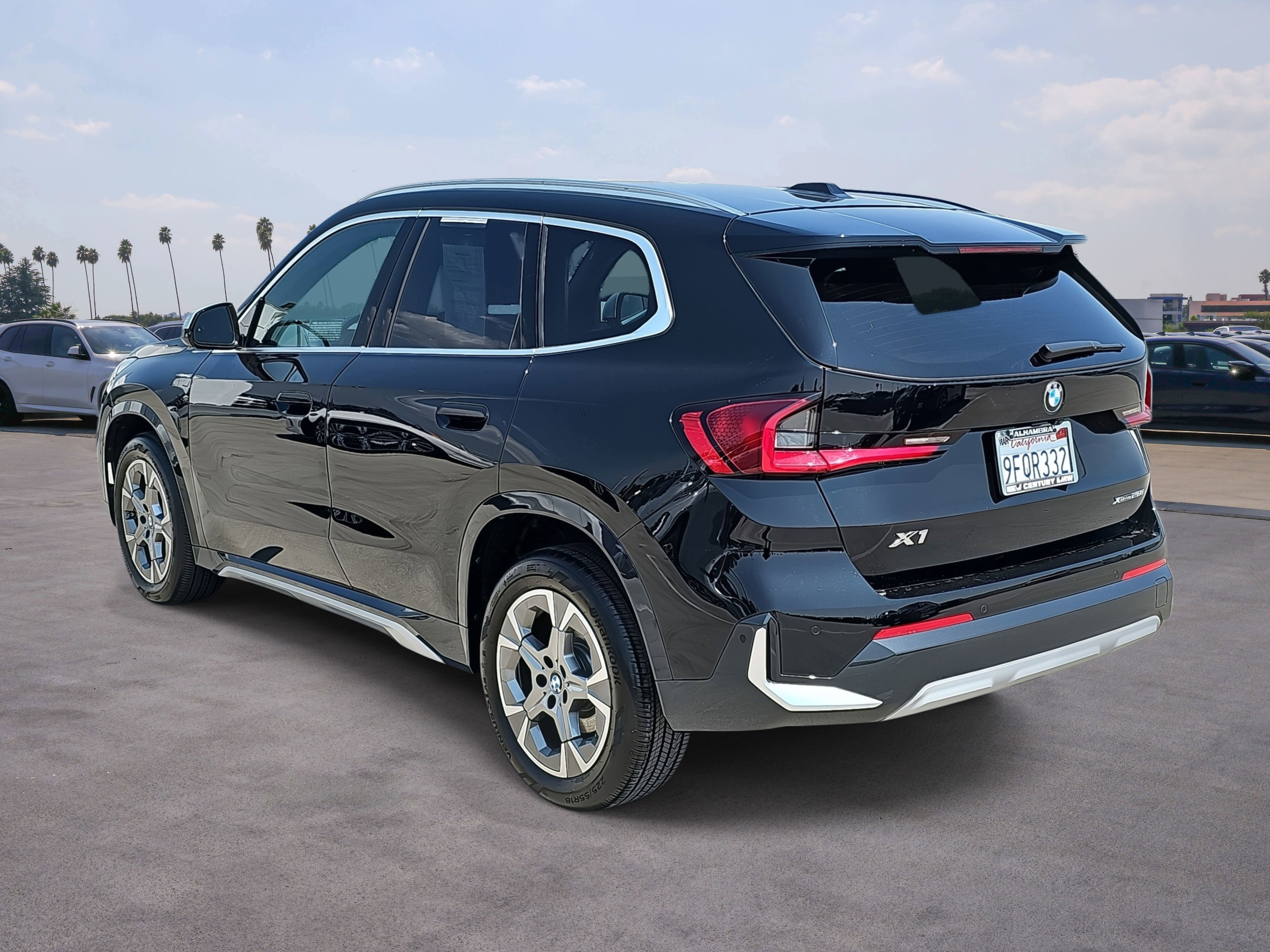 Certified 2023 BMW X1 xDrive28i AWD/4WD image 7