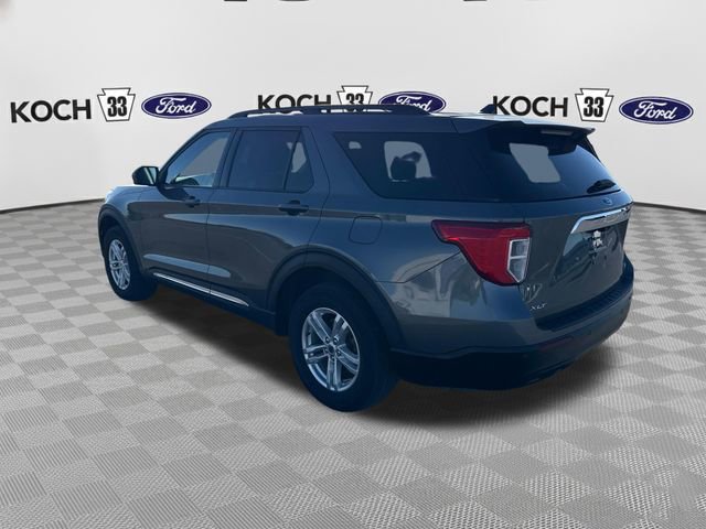 Used 2023 Ford Explorer XLT AWD/4WD image 6