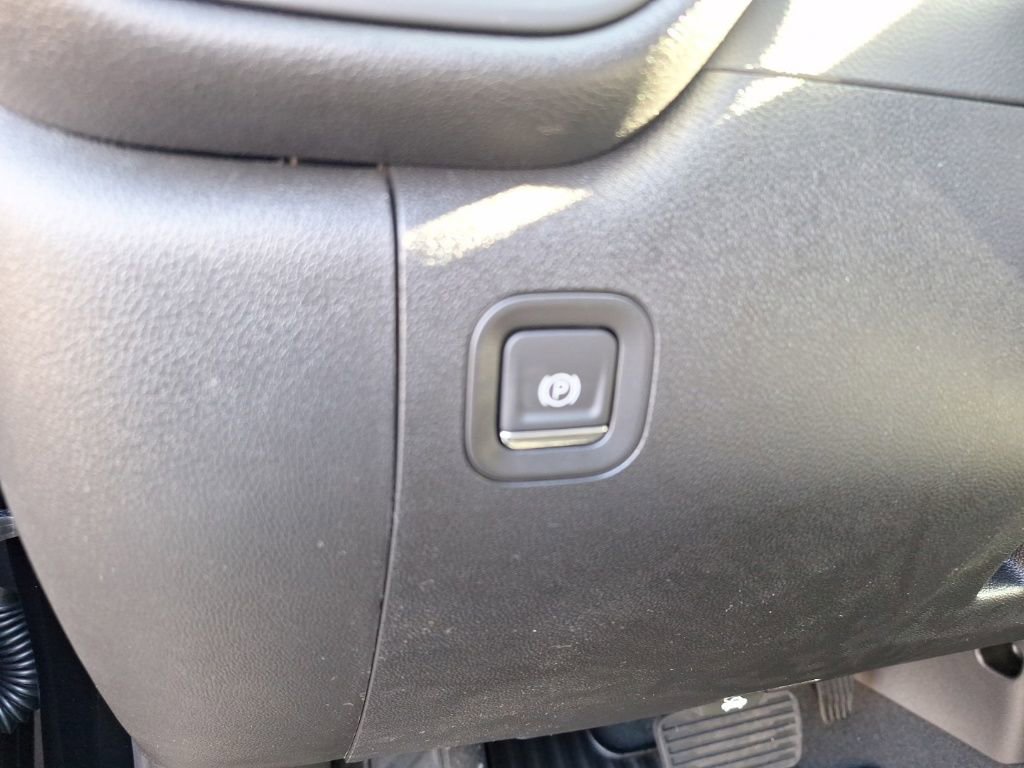 New 2026 Chevrolet Silverado 2500 Custom w/ Custom Value Package image 17