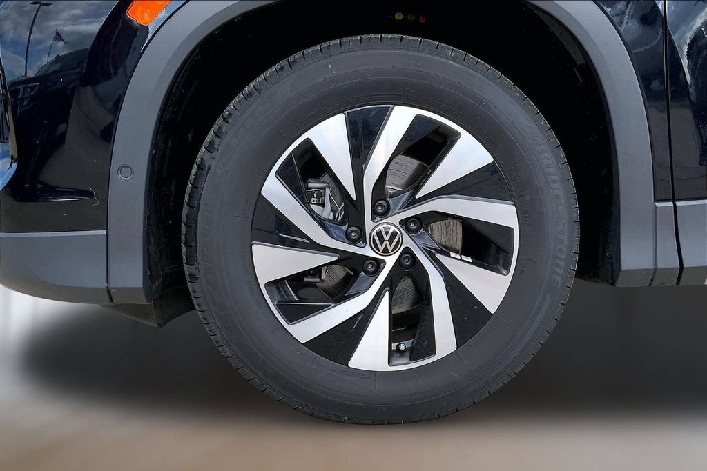 New 2026 Volkswagen Tiguan S FWD image 13
