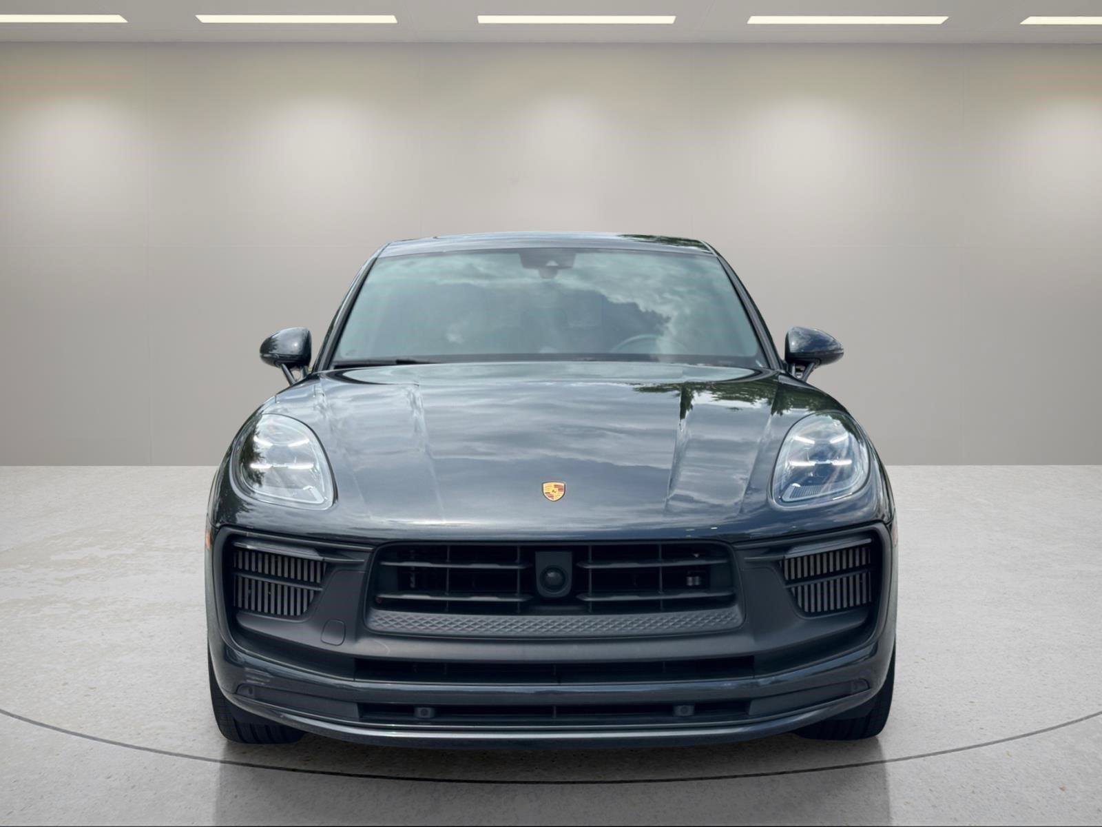 Used 2024 Porsche Macan GTS AWD/4WD image 8