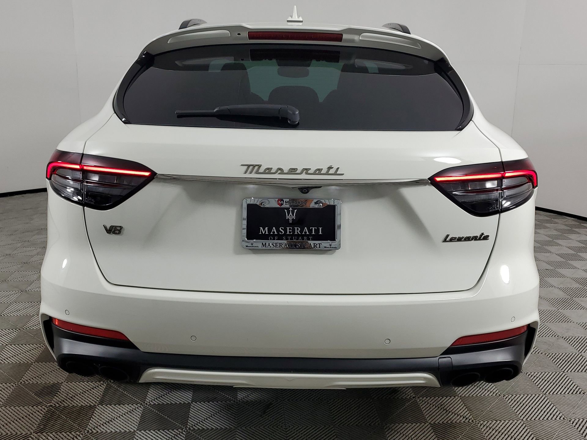 Used 2023 Maserati Levante Modena S image 9