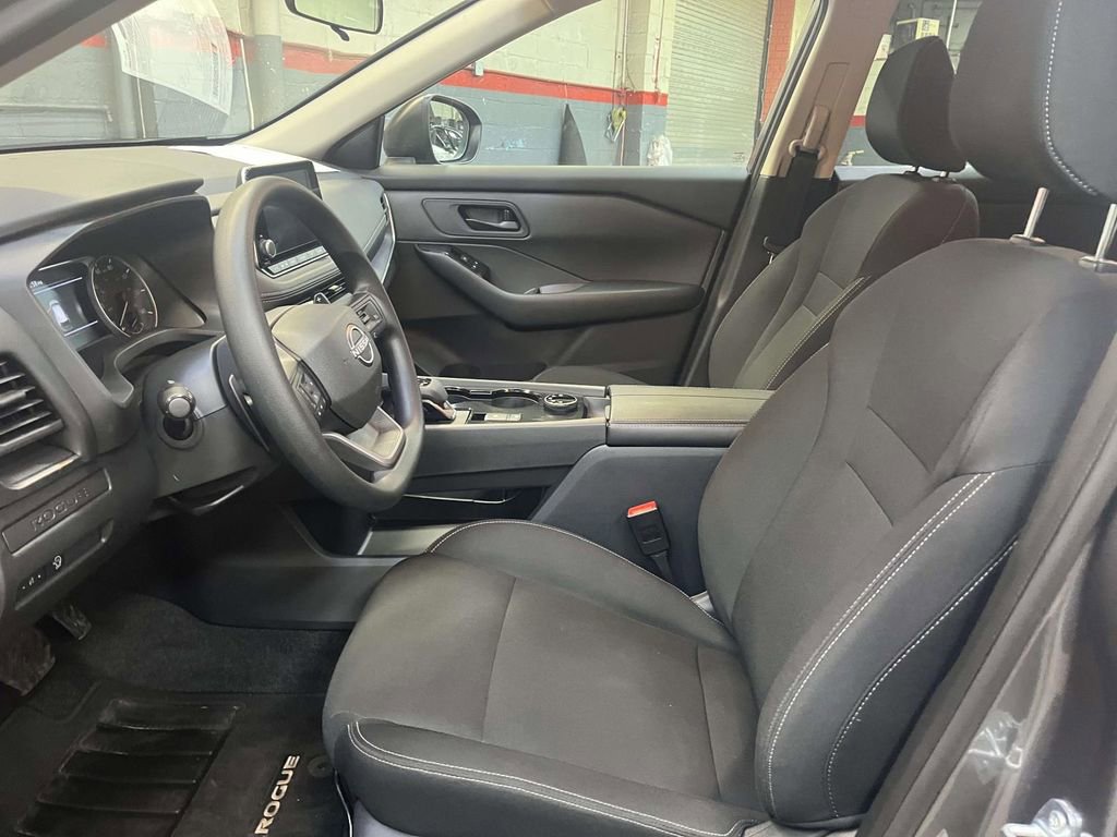 Certified 2026 Nissan Rogue S image 17