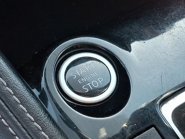 Used 2020 Nissan Kicks SV FWD image 23