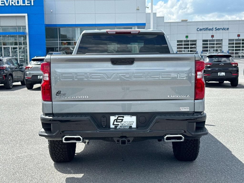 New 2026 Chevrolet Silverado 1500 Custom Trail Boss AWD/4WD image 3