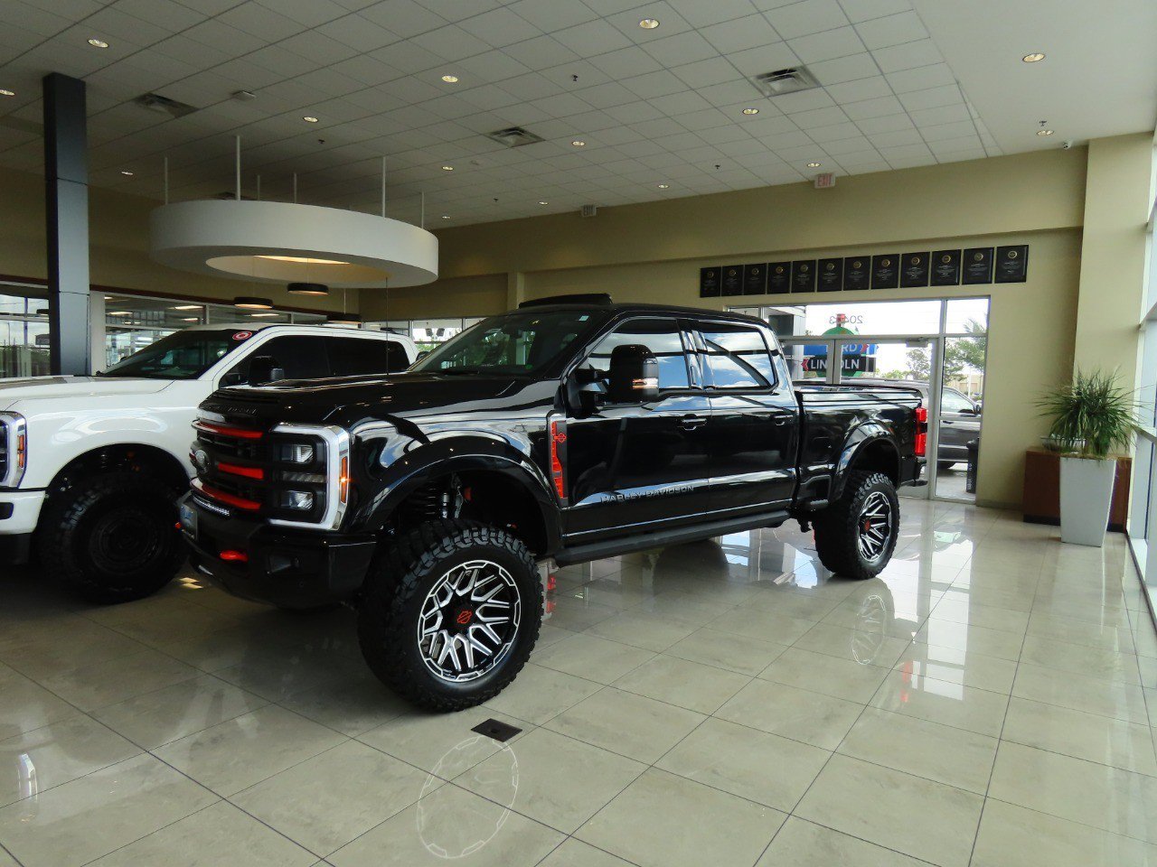 New 2026 Ford F250 Lariat w/ Black Appearance Package image 2