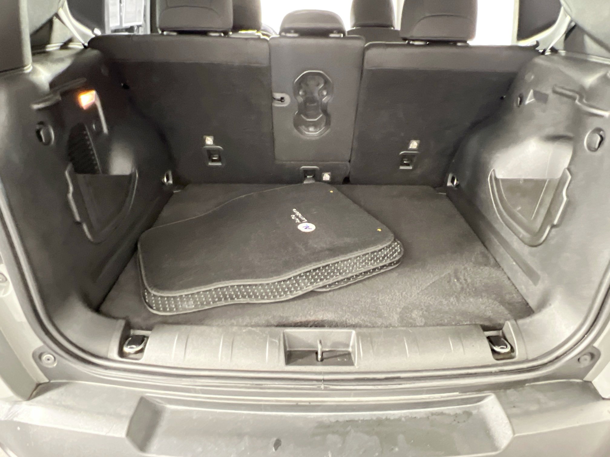 Used 2022 Jeep Renegade Latitude w/ Convenience Group image 25