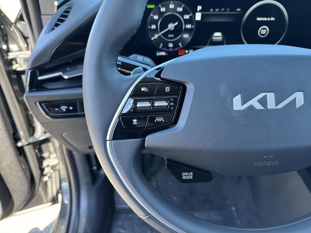 New 2025 Kia Niro Wind w/ Wind Preserve Package FWD image 12