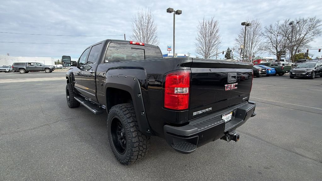Used 2015 GMC Sierra 2500 Denali w/ Suspension Package, Off-Road image 6