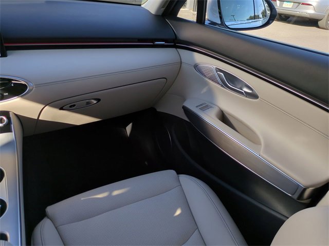 Certified 2026 Genesis GV70 2.5T Select image 16