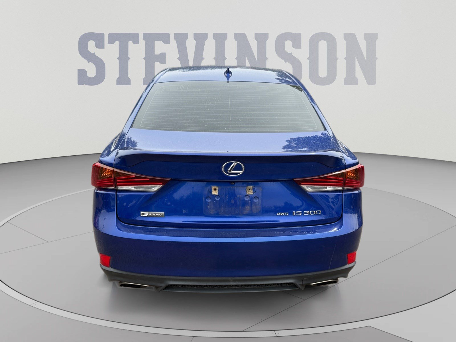 Used 2019 Lexus IS 300 F Sport w/ F Sport Package AWD/4WD image 4