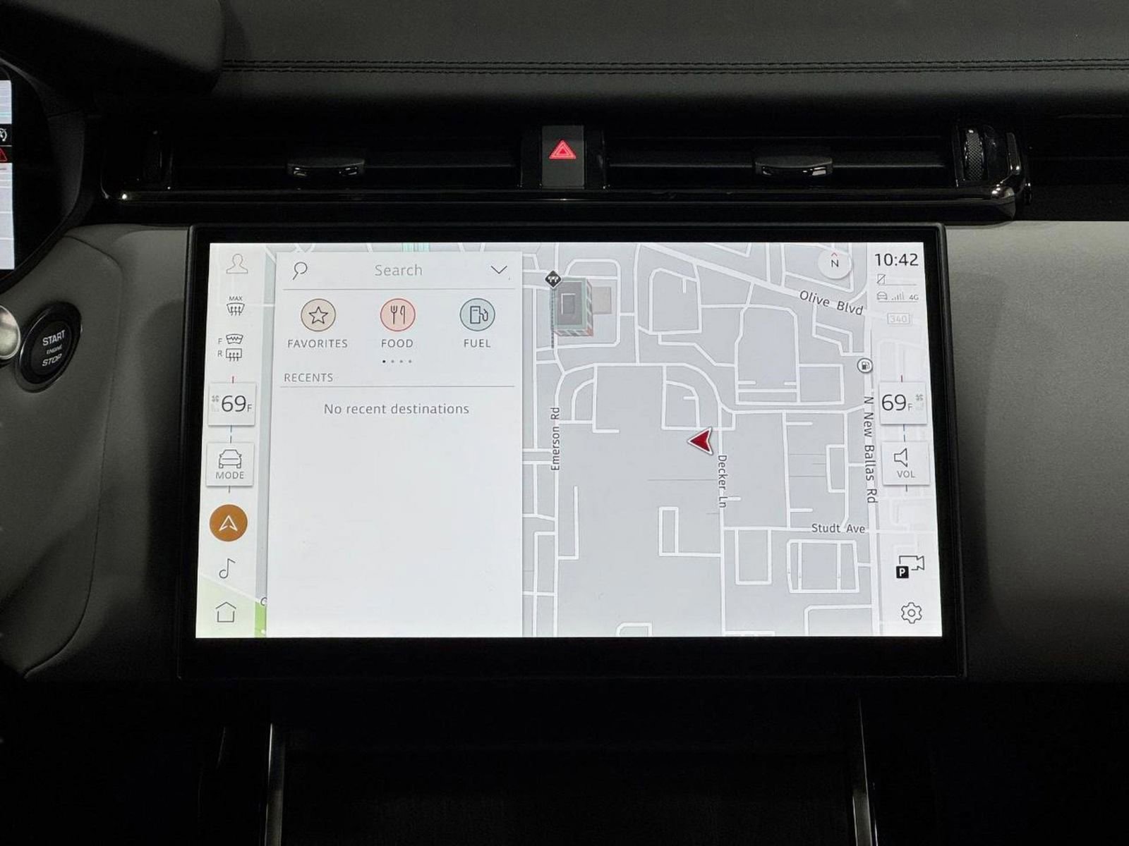 New 2026 Land Rover Range Rover Velar Dynamic SE image 14
