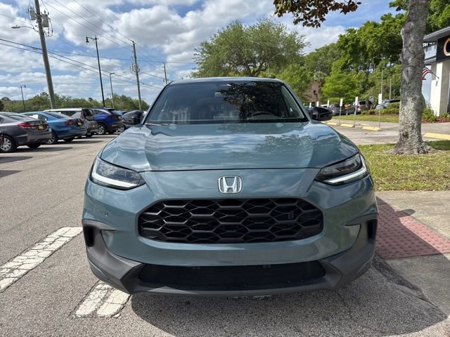 Used 2025 Honda HR-V Sport image 3