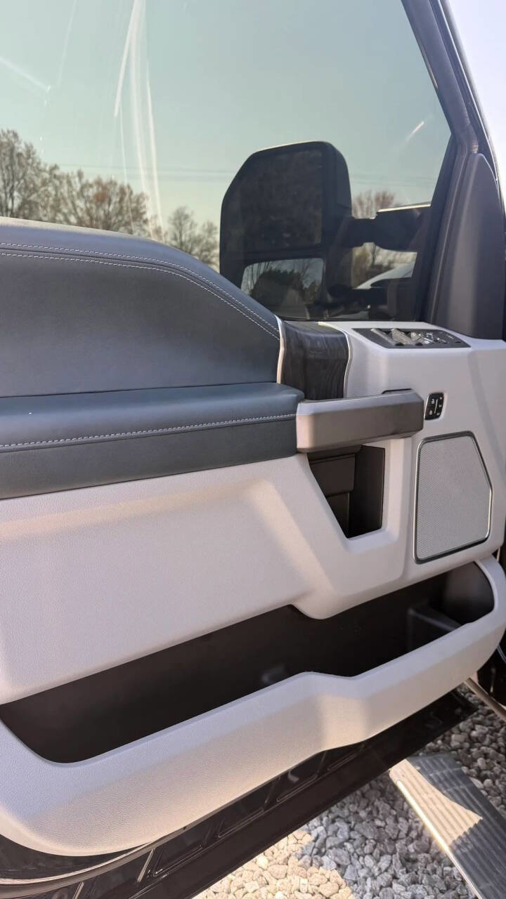 Used 2022 Ford F450 Limited w/ FX4 Off-Road Package image 13