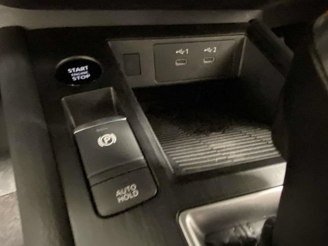 New 2026 Nissan Kicks SV FWD image 17
