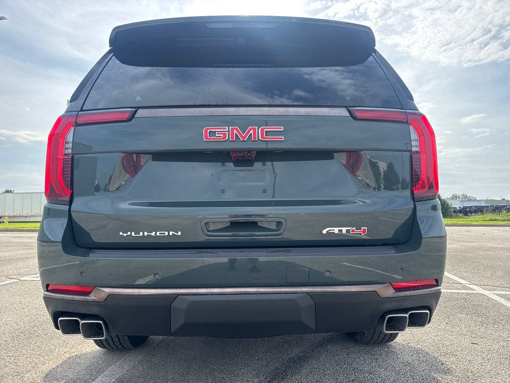 New 2026 GMC Yukon AT4 Ultimate w/ LPO, Floor Liner Package AWD/4WD image 5