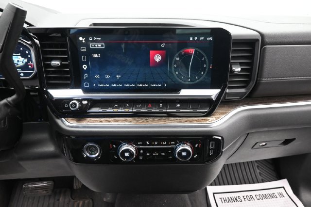 Used 2023 GMC Sierra 1500 Elevation AWD/4WD image 17