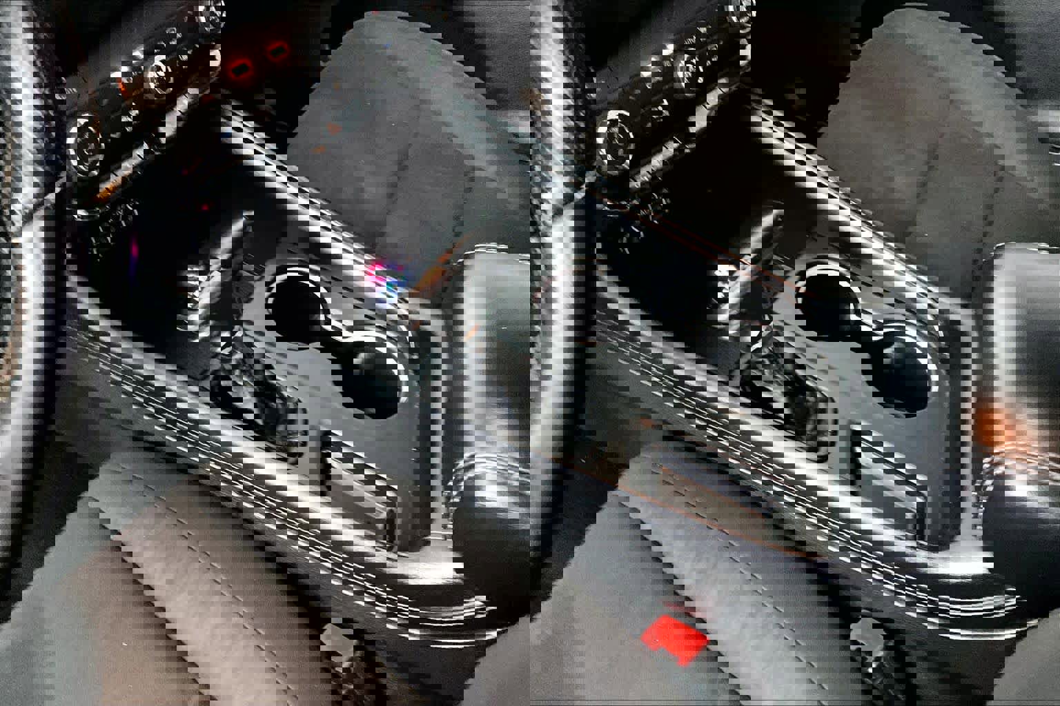 Used 2021 Dodge Durango SXT w/ 3rd Row Seating Group image 16