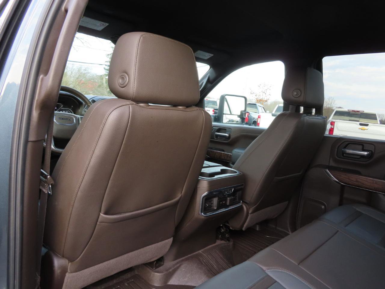 Used 2020 GMC Sierra 3500 Denali image 48