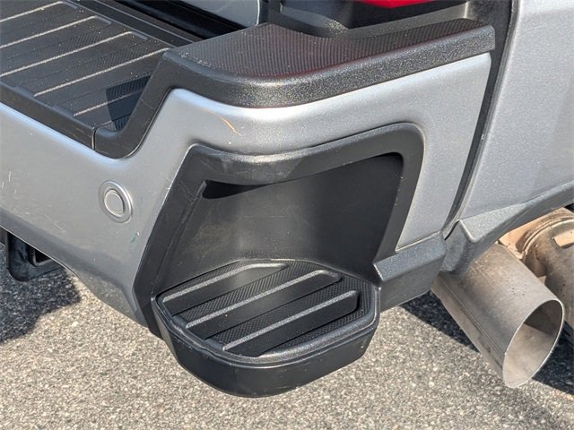 Certified 2024 Ford F350 Lariat w/ Black Appearance Package image 11