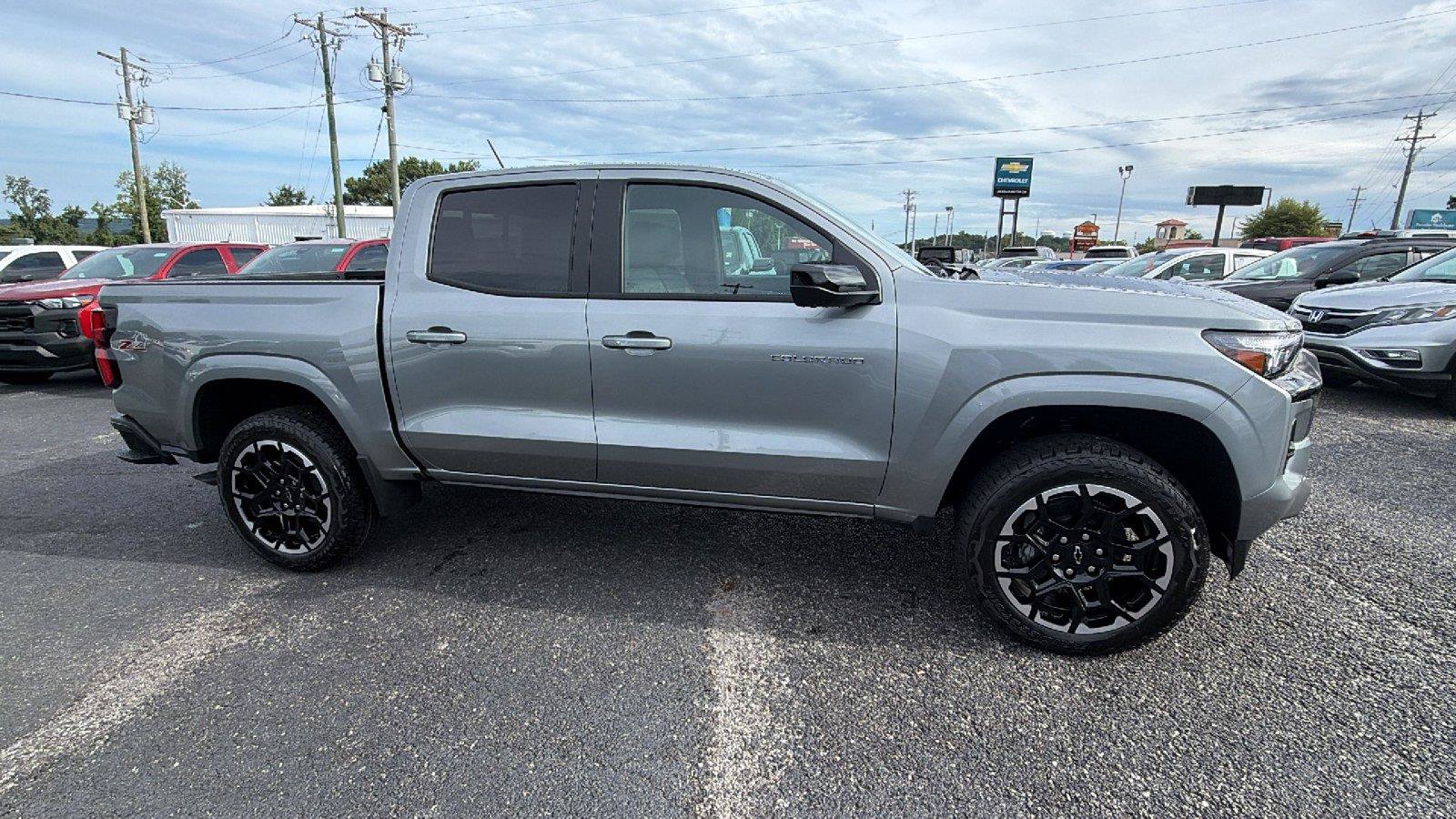 New 2026 Chevrolet Colorado Z71 w/ Technology Package AWD/4WD image 8