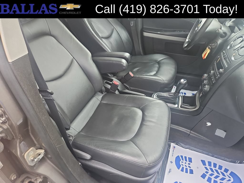 Certified 2011 Chevrolet HHR LT w/ LT Preferred Equipment Group FWD image 23