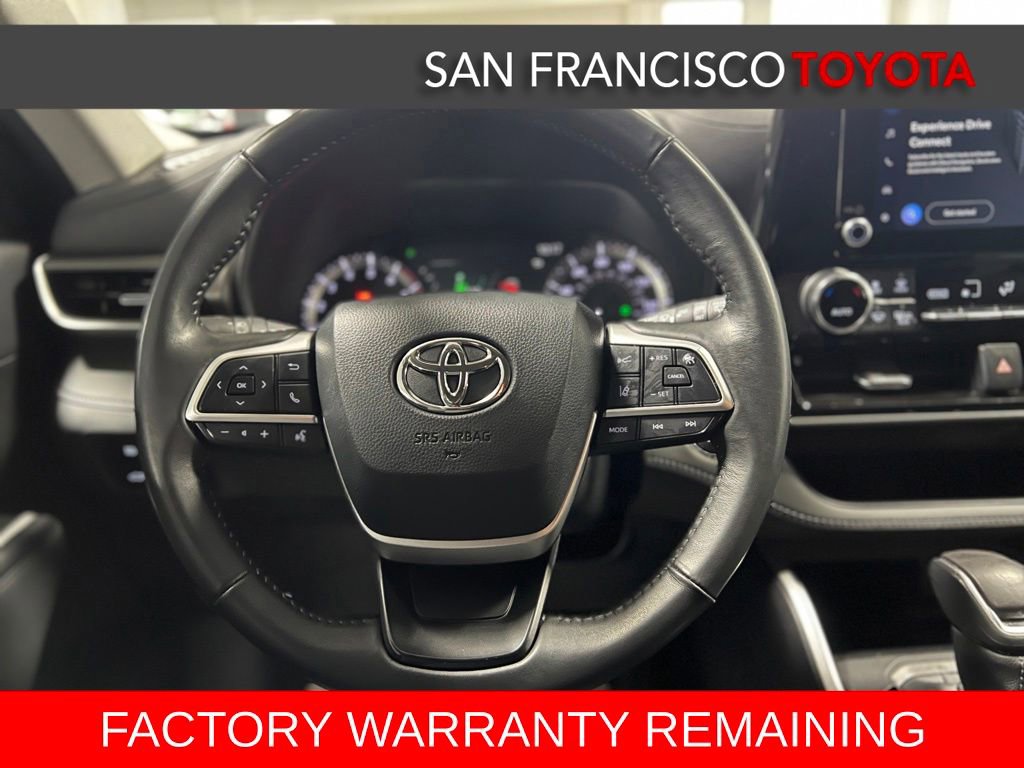 Used 2023 Toyota Highlander LE FWD image 28