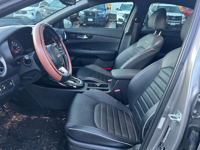 Used 2022 Kia Forte GT-Line w/ GT-Line Premium Package image 5