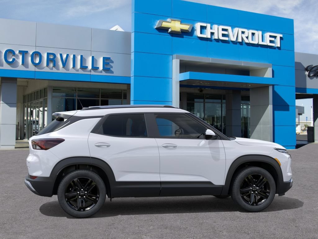 New 2026 Chevrolet TrailBlazer LT w/ Midnight Edition FWD image 5